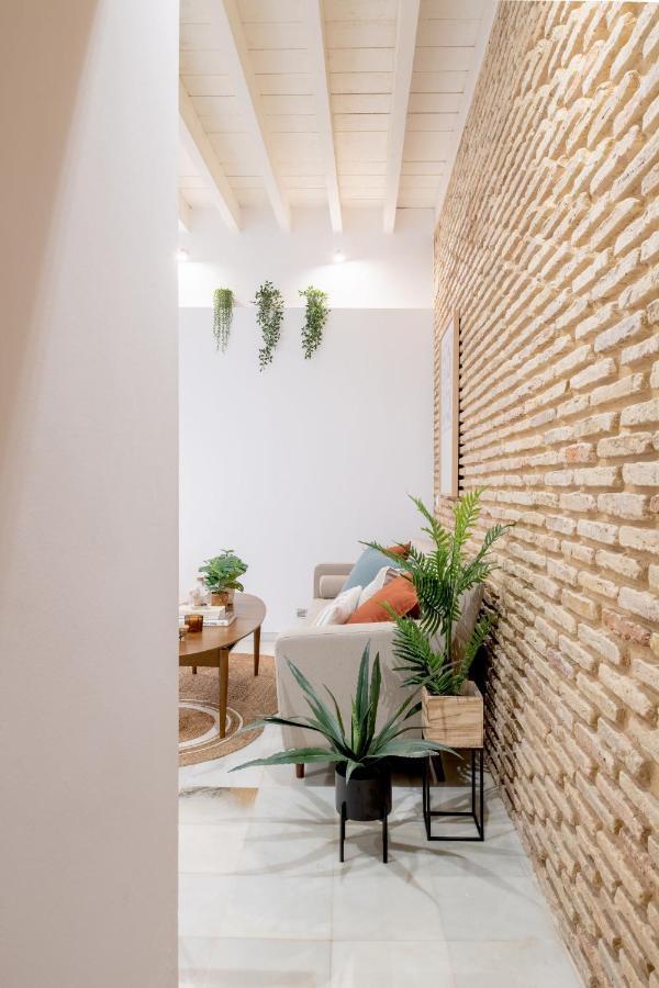 Home2Book Amelia'S Pottery, Triana เซบีญา ภายนอก รูปภาพ